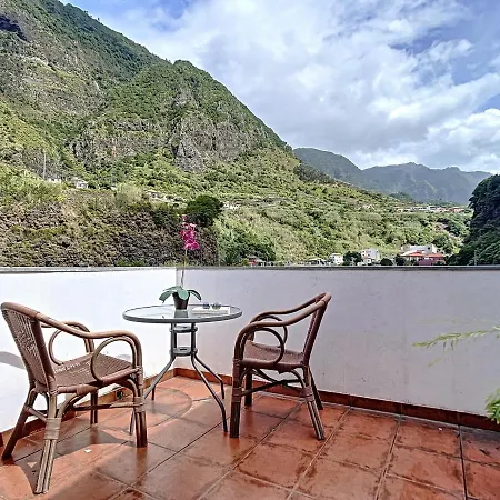 Daire Amarelo By Atlantic *