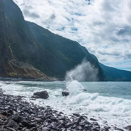 Daire Amarelo By Atlantic